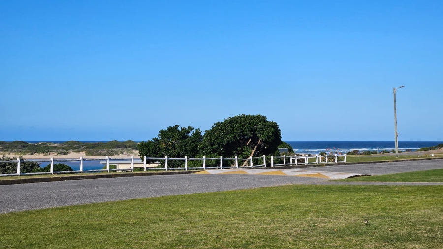 3 Bedroom Property for Sale in Stilbaai Wes Western Cape